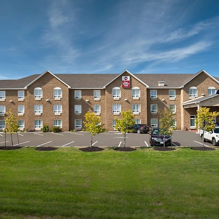 Best Western Plus Moncton Exterior photo