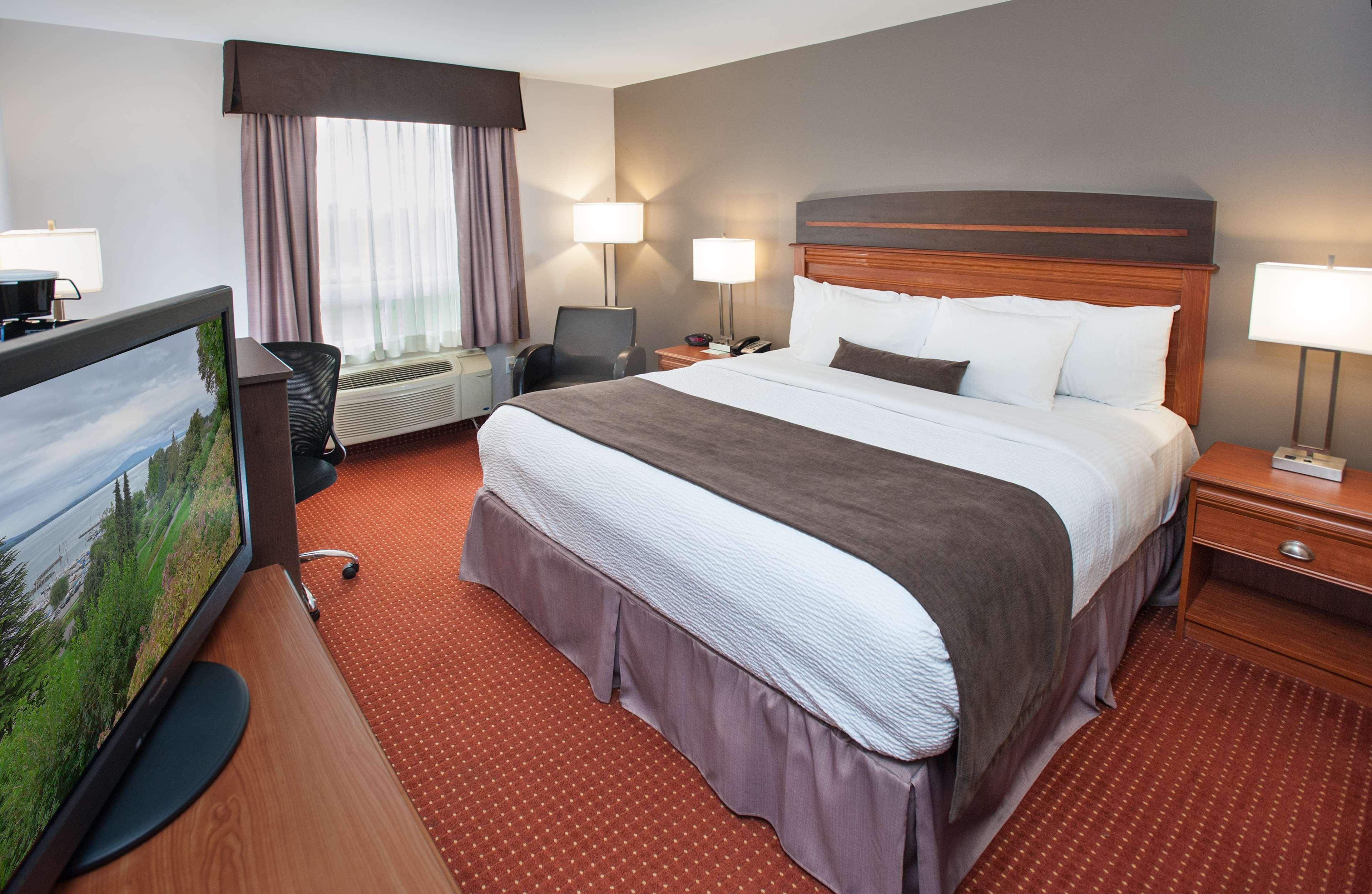 Best Western Plus Moncton Exterior photo